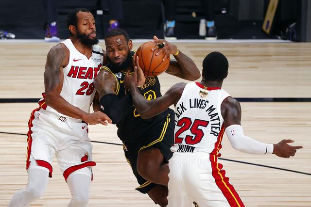 现了传球者 现了传球者