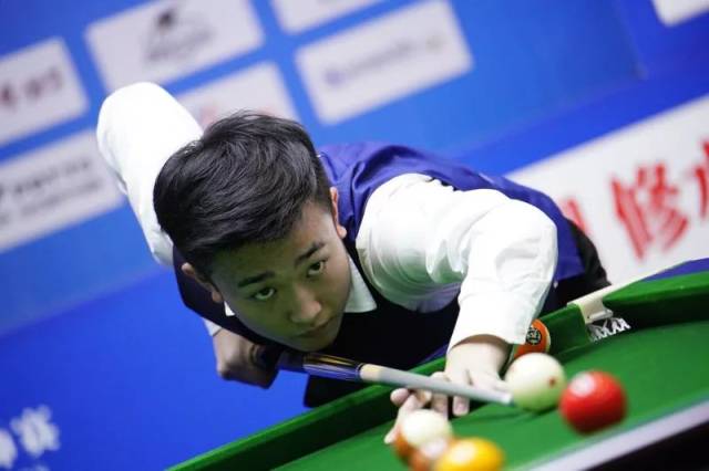 在现代足球 在现代足球