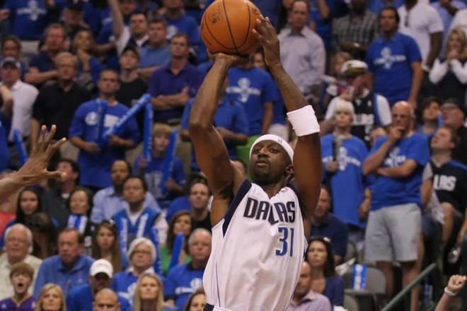 琼斯来说既 琼斯来说既